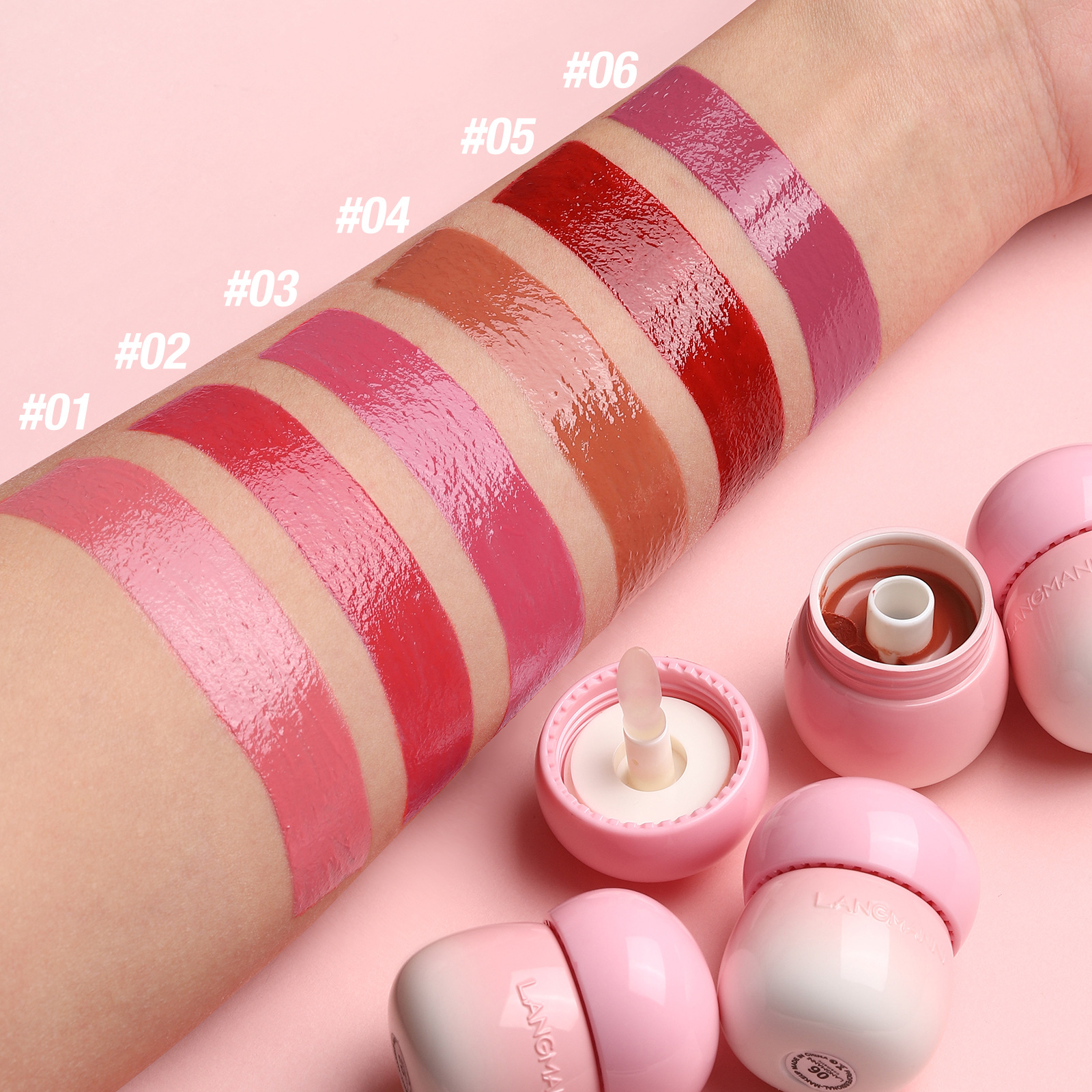LANGMANNI Mushroom Lip Gloss Lip Gloss, small mushroom jar for lips, non-fading lip gloss Application Scenario