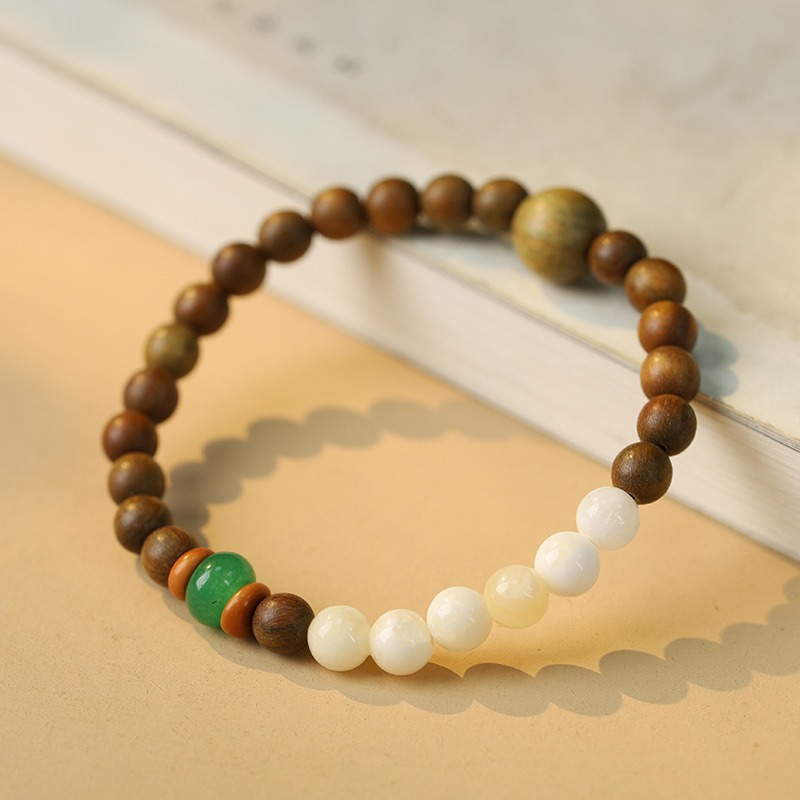 【 Only This Green Indigo 】 Natural green sandalwood bracelet, a niche and high-end beaded jewelry, New Chinese-style Shoushan Stone bracelet 346 details Picture