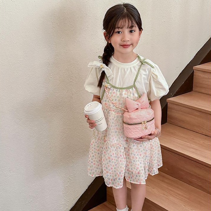 Children's bags, little Chanel-style bow, baby girl crossbody bag, popular princess accessory bag, girl chain single-shoulder bag details Picture
