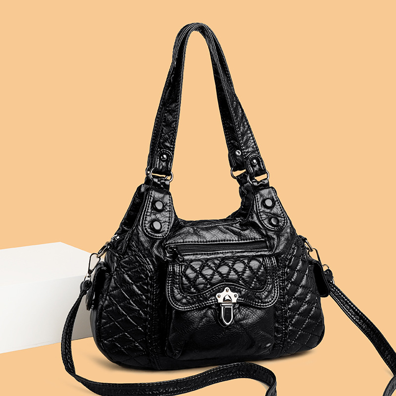 2023 New Mom Commuting Large Capacity tote handbag, washed leather pu women's bag, polyester single-shoulder bag Application Scenario