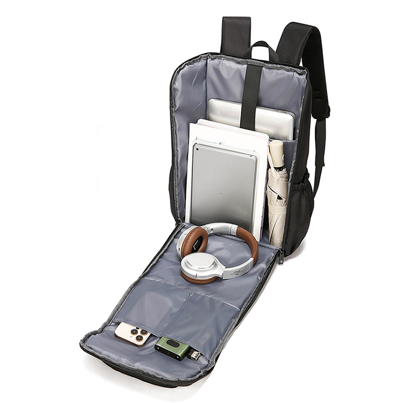 New cross-border high-end business backpack, large-capacity student schoolbag for commuting, simple computer bag, business trip backpack Application Scenario