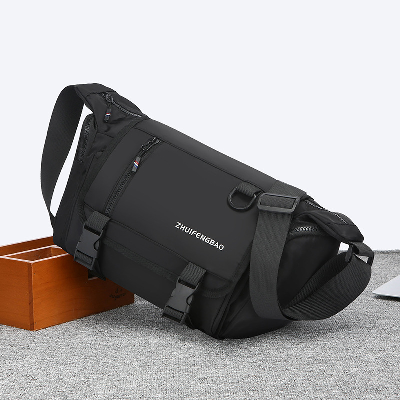 2024 New stylish and versatile men's large-capacity crossbody bag, Japanese-style simple functional single-shoulder bag, casual messenger bag Specification drawing