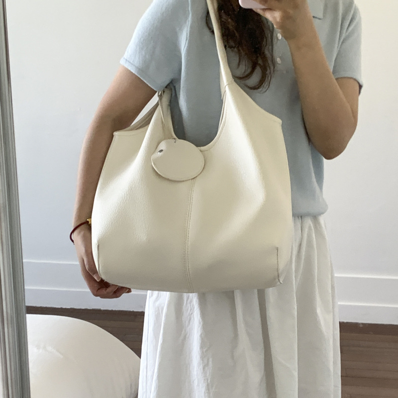 Large-capacity bag for women's summer, 2025 new style fashionable retro shoulder bag, textured tote bag for class and commuting Specification drawing