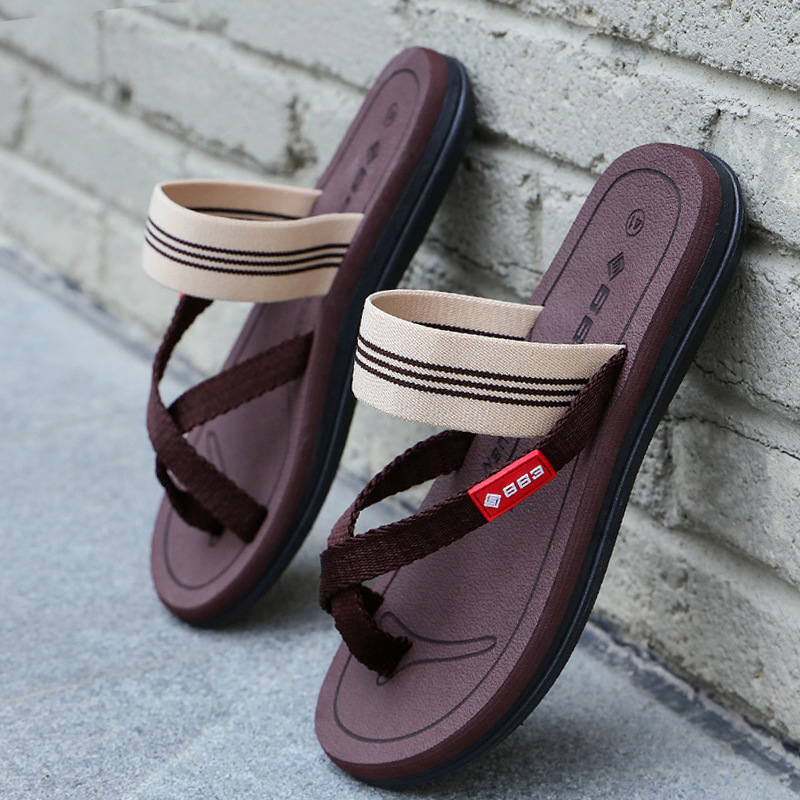 Wholesale of new flip-flops for women's summer beach casual wear, anti-slip thick-soled flip-flops for men and women full figure