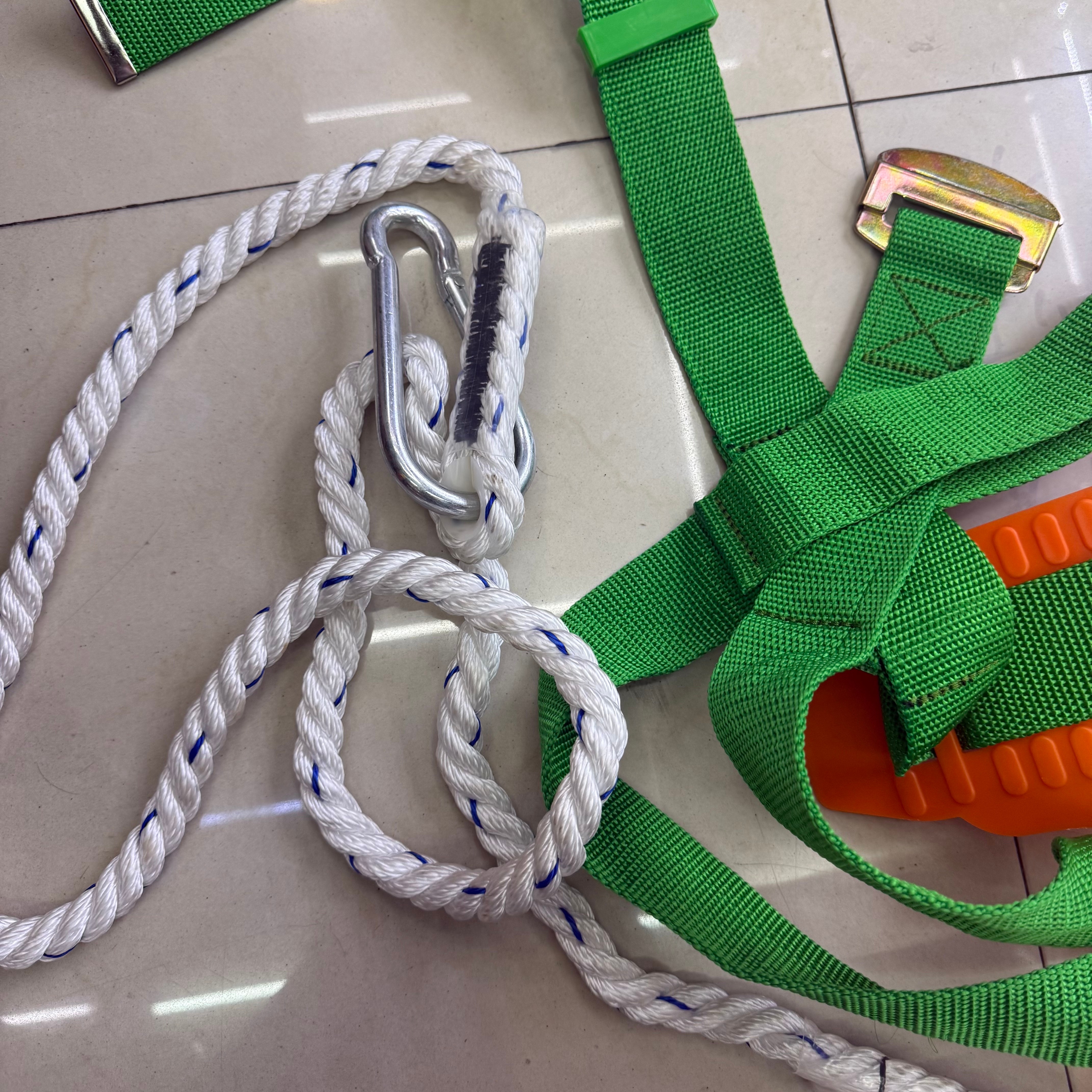 National Standard Five-Point Full-Series Single And Double Rope Single And Double Hook Anti-Fall Z-Y Safety Belt Application Scenario