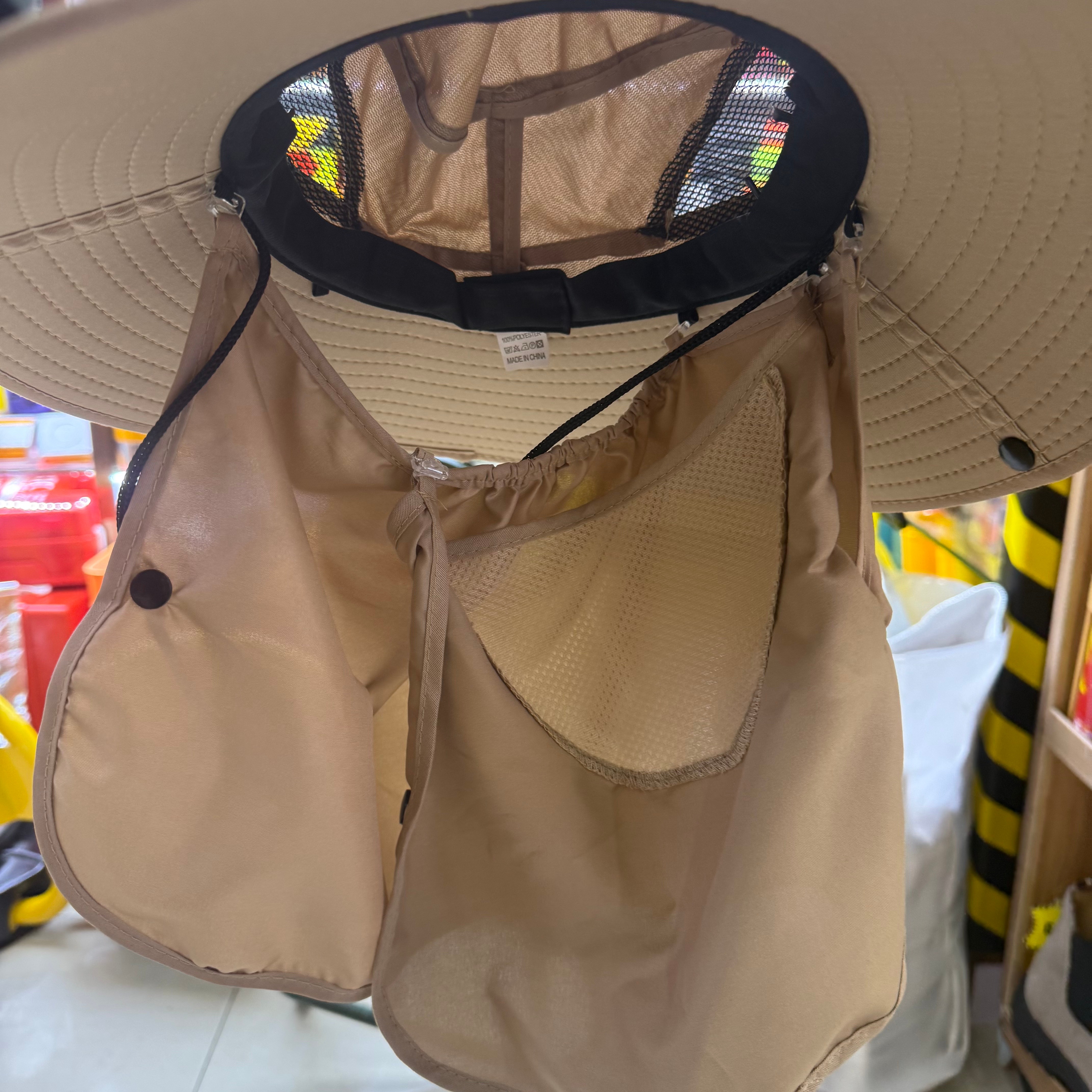 钓鱼帽实物图