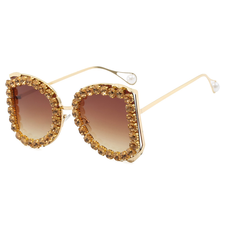 Diamond-encrusted large-framed sunglasses 2024 new style, women's exaggerated large-framed sunglasses, metallic personality and high-end feel Item Picture
