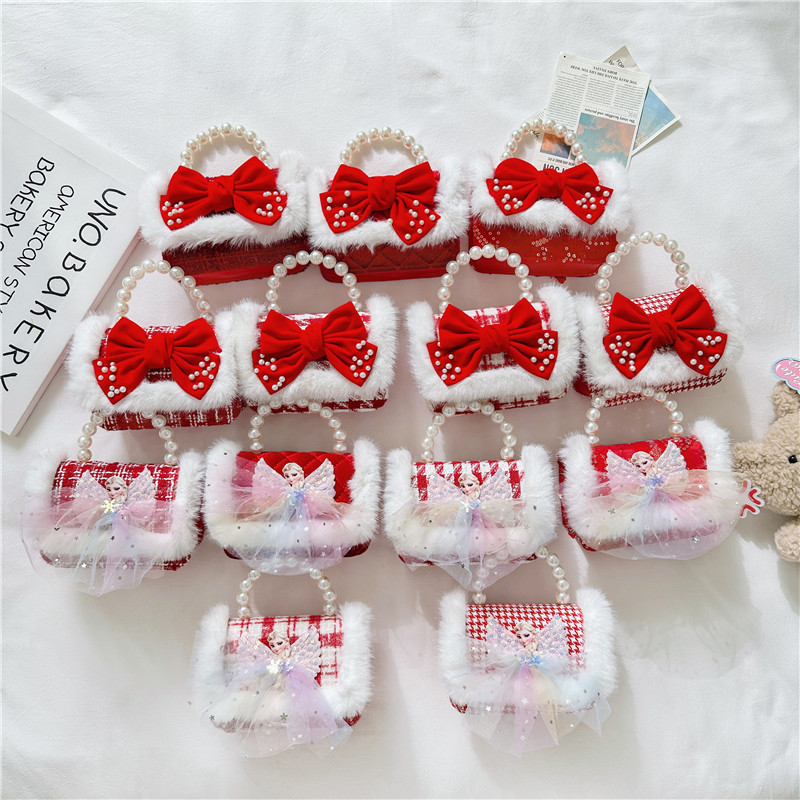 Red New Year's festive bow, woolen pearl hand-held children's princess accessory loose change bag Specification drawing