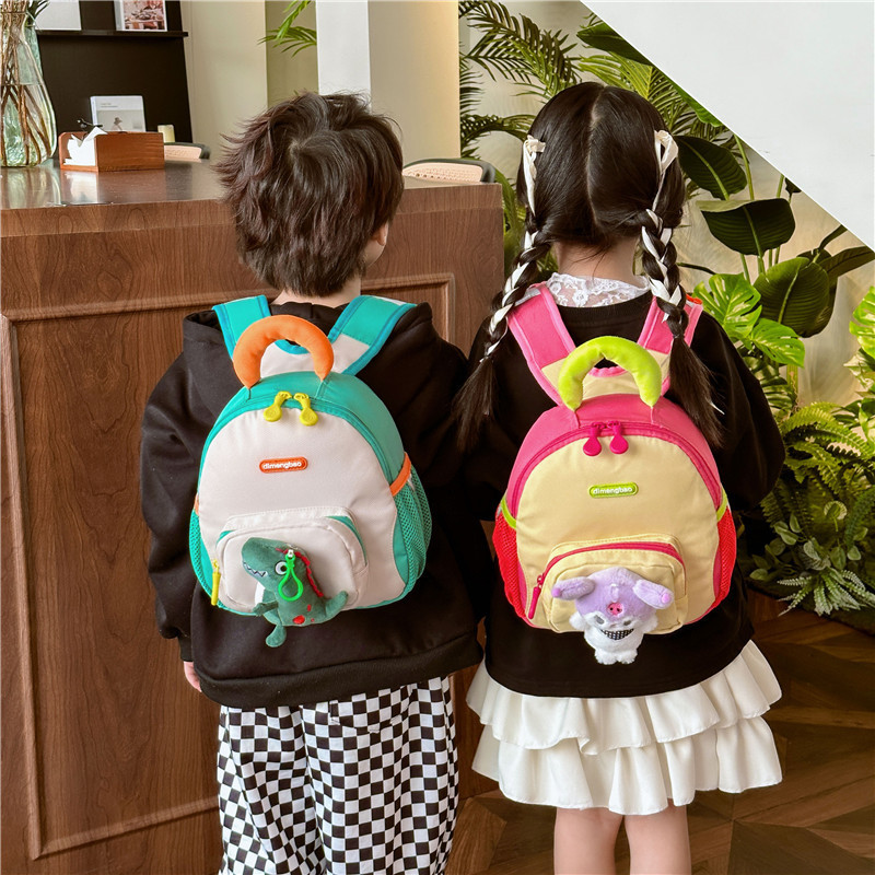 Kindergarten schoolbags for children to prevent them from getting lost, cute backpacks for boys and girls, cartoon dolls, and the travel rush Specification drawing