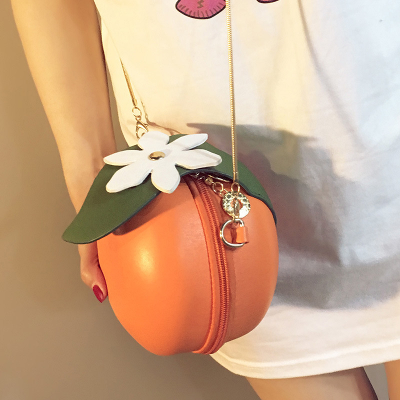2024 New fashion bag: Personalized Orange women's single-shoulder crossbody bag, trendy small square bag for women, three-dimensional fruit bag full figure