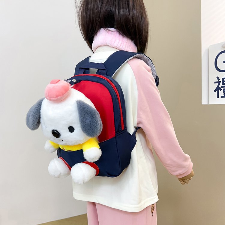 Cartoon plush toy backpacks, cute and trendy kindergarten backpacks, large-capacity children's school bags manufacturers Application Scenario