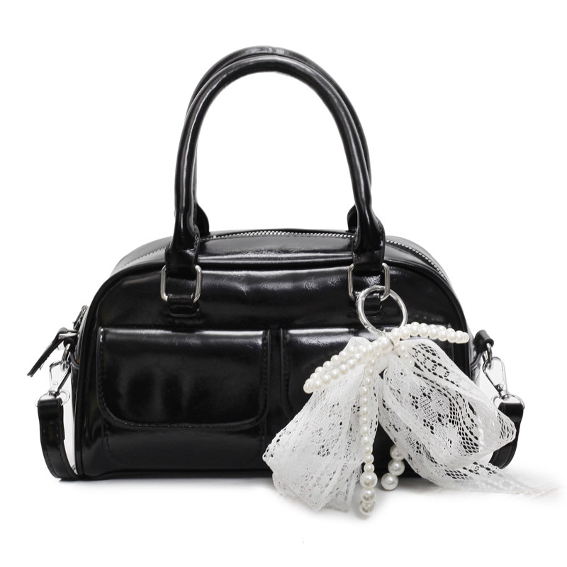 Multi-pocket trendy and retro saddle bag for women, a new Spring/Summer 2025 casual, simple and versatile handbag Item Picture