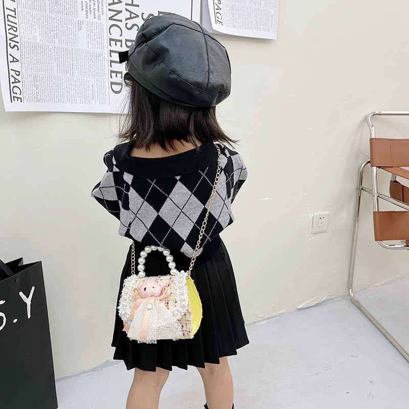 Chanel-style girls' bag, bear doll crossbody bag, Korean-style fashionable children's single-shoulder bag, INS pearl handbag Specification drawing
