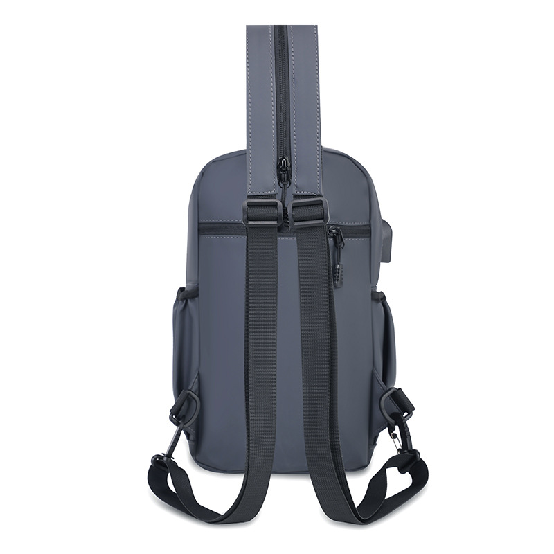 The new men's chest bag can be carried on both shoulders or one shoulder. It is a large-capacity backpack for casual travel and a business fashion commuting bag Application Scenario