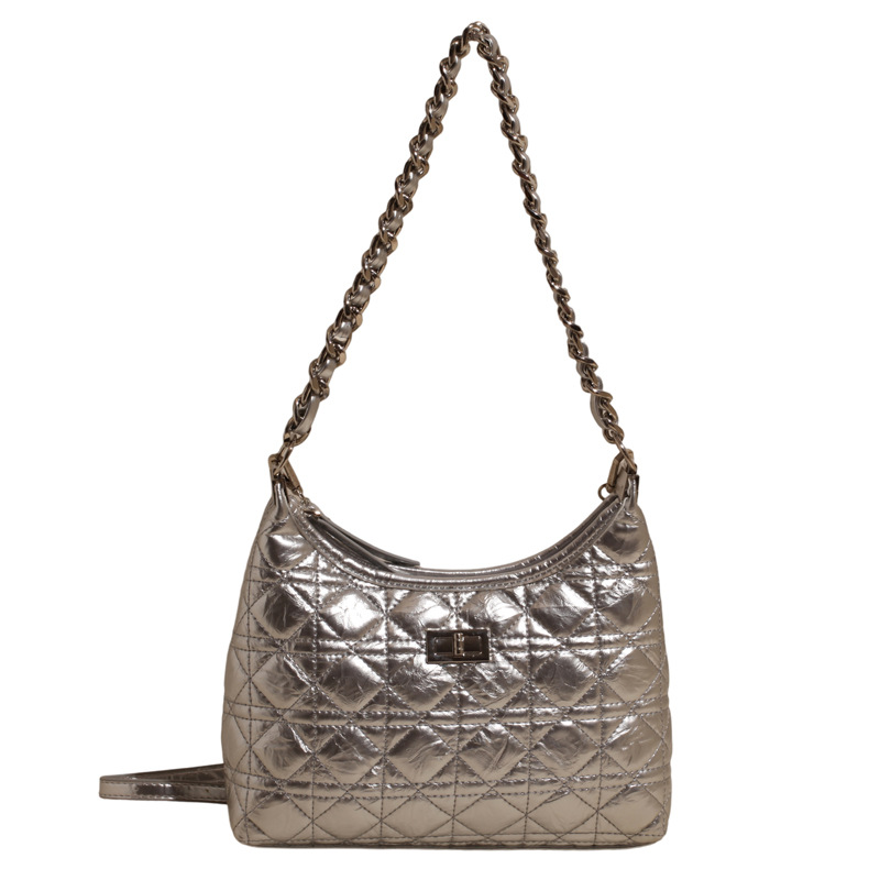 Retro and trendy diamond-patterned 2025 summer chain bucket bag for women, a new versatile underarm bag and single-shoulder crossbody bag for commuting Item Picture