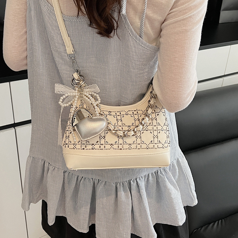 Trendy and stylish underarm bag for women 2025 summer new versatile and fashionable single-shoulder bag, chain denim crossbody bag Specification drawing