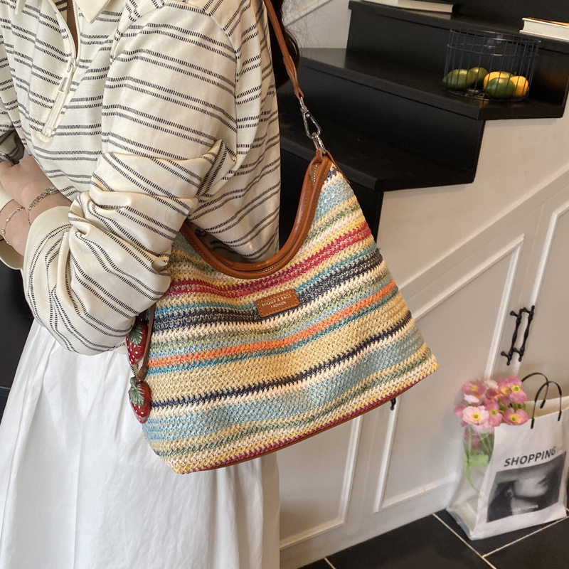 2025 Versatile casual single-shoulder woven straw bag with contrasting colors and large capacity, new summer tote bag for women, beach and seaside Specification drawing