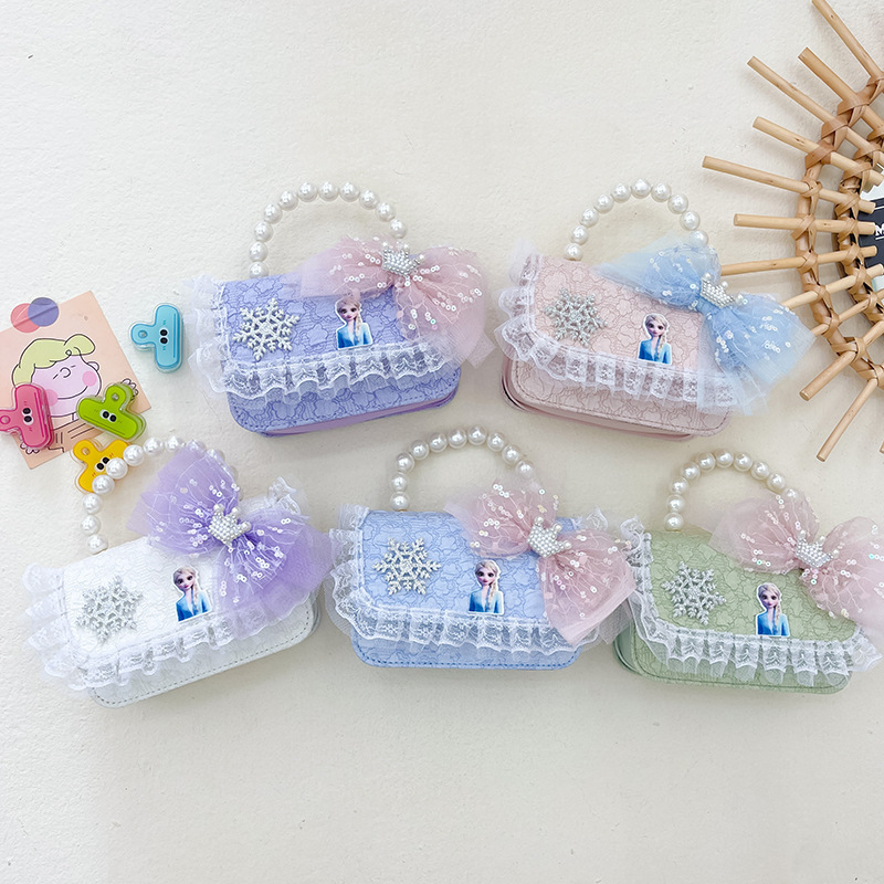 New cartoon princess pearl handbag, lace bow, girls' single-shoulder bag, loose change crossbody bag for children. Trendy full figure