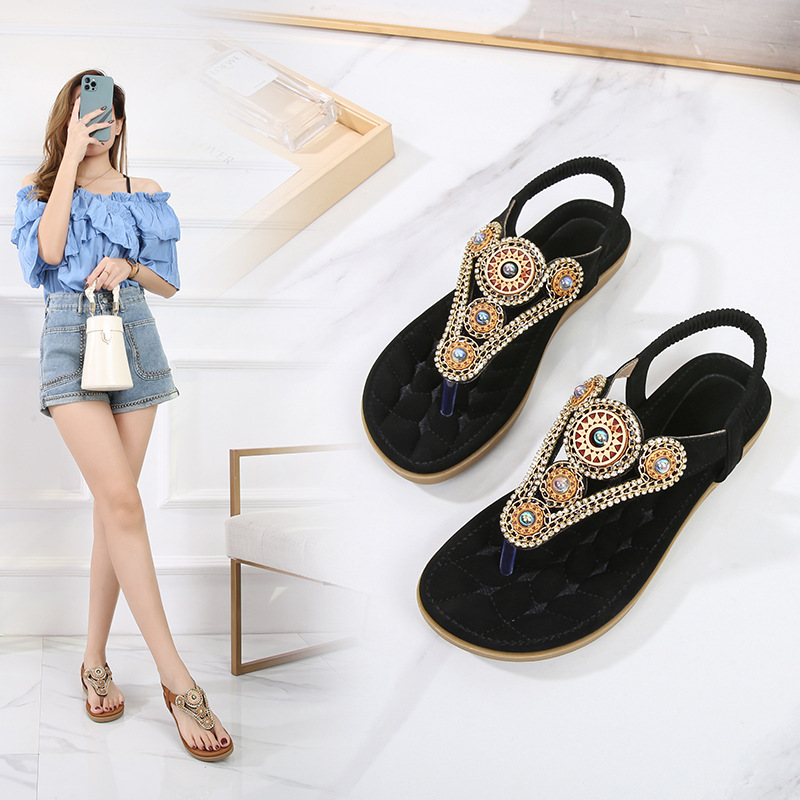 slippers2025 Bohemian summer new collection of sandals: Simple and casual, flat toe clamping and comfortable rhinestone sandals Item Picture