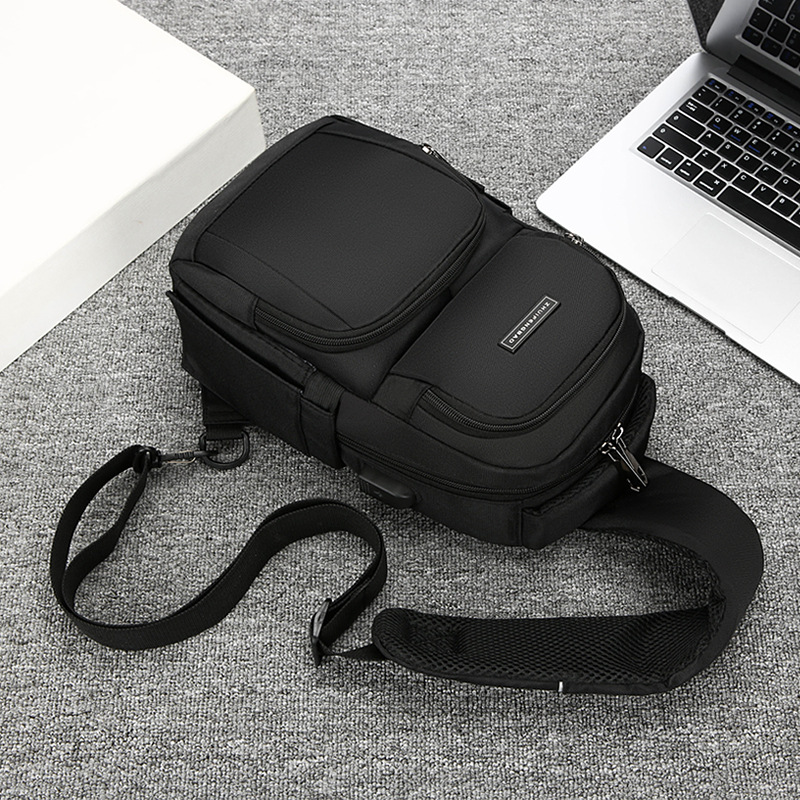 The new men's chest bag for the autumn of 2024, a trendy casual single-shoulder bag, a cross-border water-resistant rechargeable crossbody bag Specification drawing