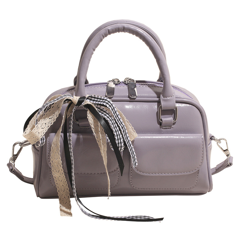 A trendy underarm bag for women in 2025, Korean version, Instagram Spring/Summer new fashion tote bag, versatile and large-capacity commuting bag Item Picture