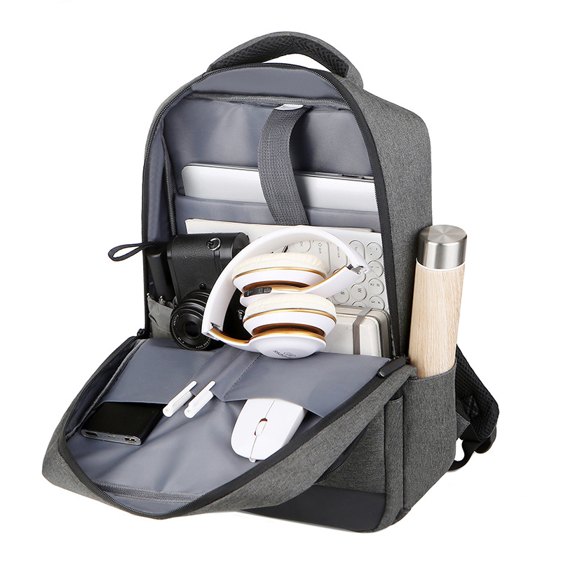 Men's black cross-border backpack, laptop bag, custom LOGO commuting backpack Application Scenario