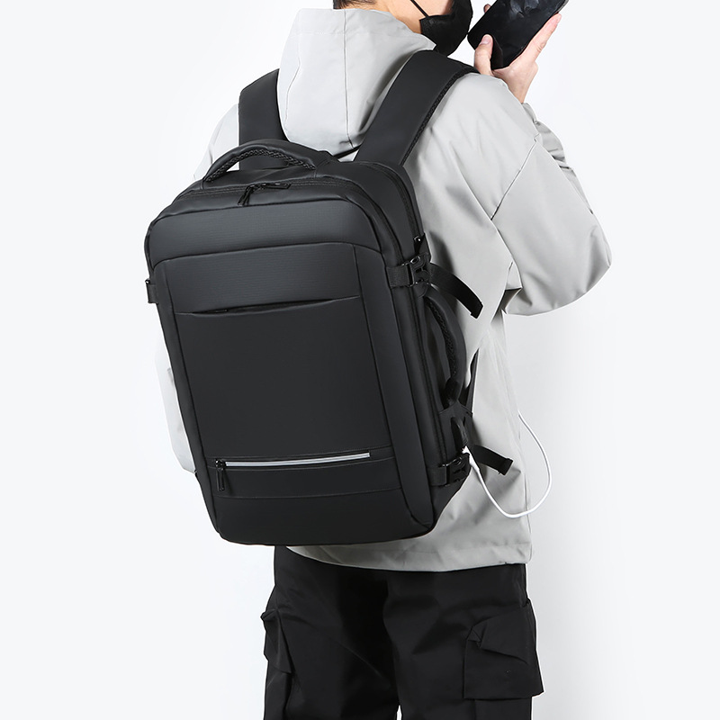 New cross-border Korean version men's backpack, large-capacity foreign trade schoolbag for junior high school and high school students, simple commuting computer bag full figure