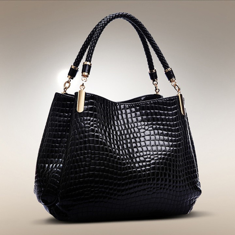 New European and American crocodile-patterned women's bags, trendy handbags, patent leather single-shoulder bags, crossbody bags, cross-border one-piece delivery worldwide full figure