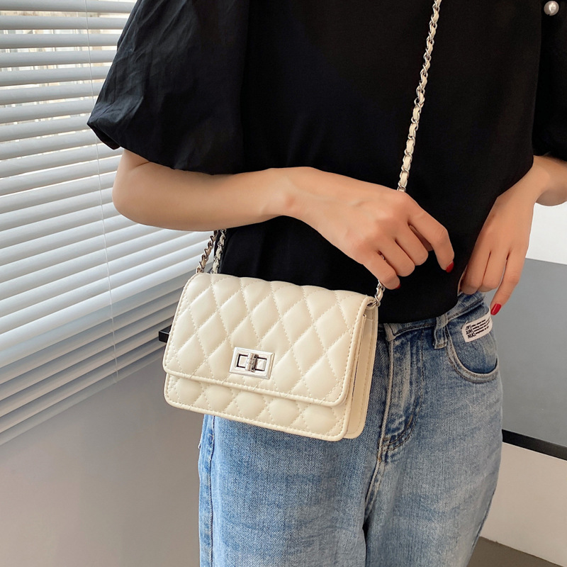 Mini small bag Women's bag 2025 New style trendy small bag, stylish and versatile, commuter style chain single-shoulder crossbody bag details Picture
