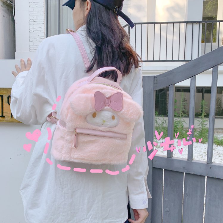 Japanese-style cartoon cinnamon dog plush backpack, cute and girlish heart, big eared dog Melody bag, jk soft girl small backpack Application Scenario