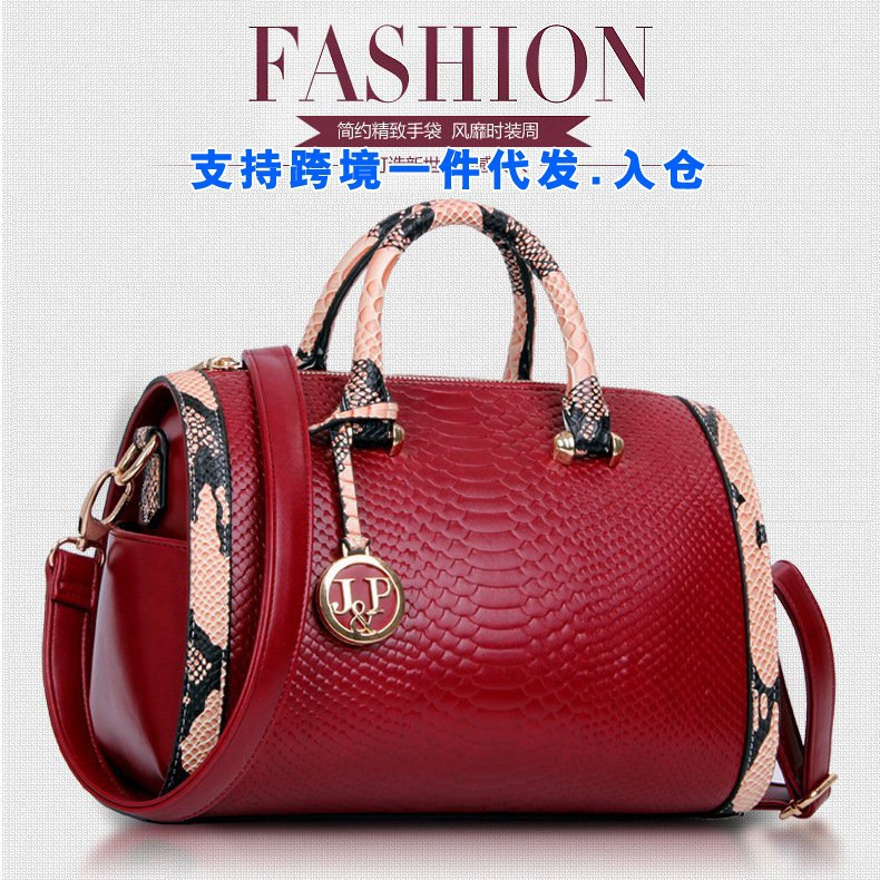 New snake-patterned pillow bag, Boston, European and American handbag, women's bag, single-shoulder crossbody bag, cross-border one-piece consignment worldwide details Picture