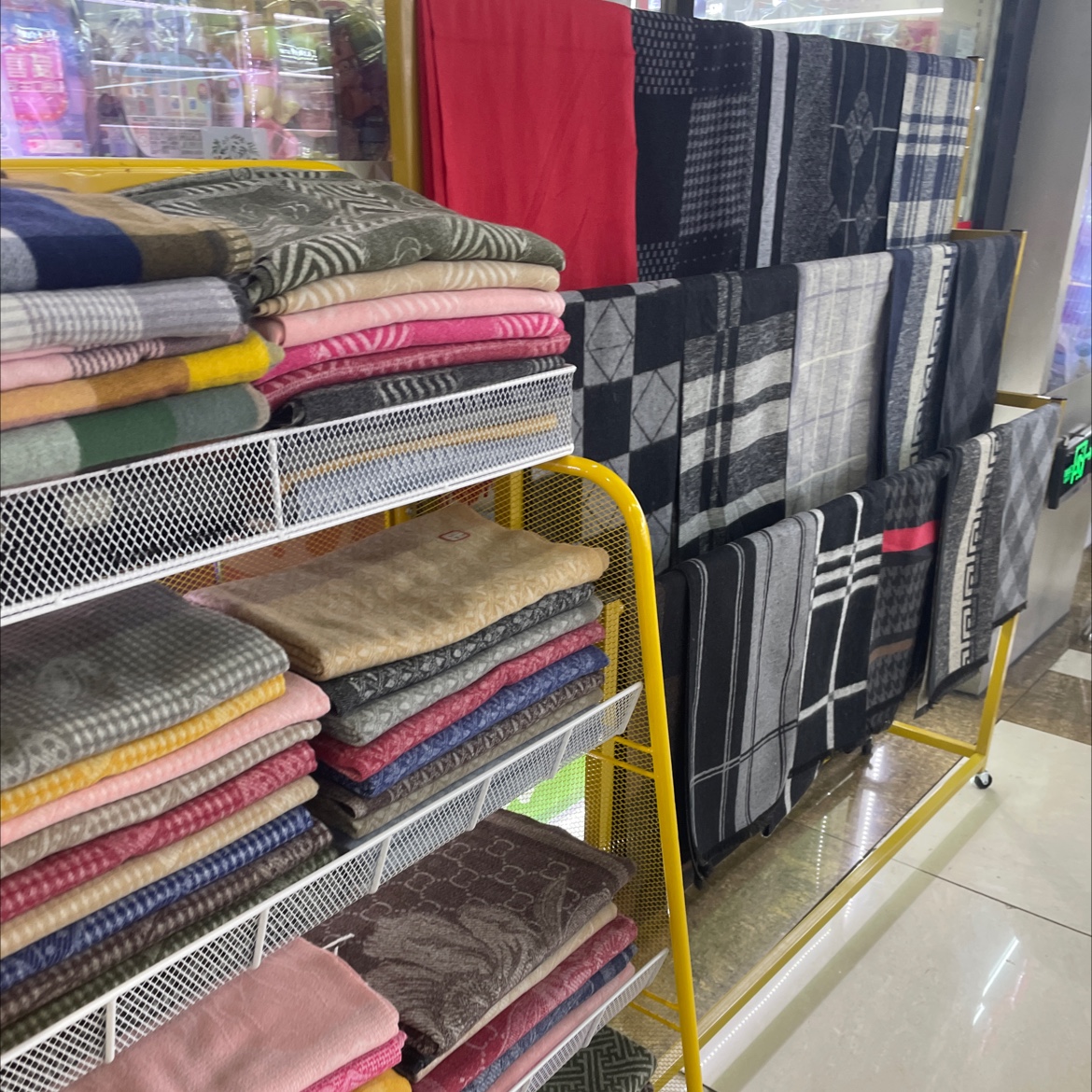 Cloth Bag and Box Stationery Store describe pic - 6