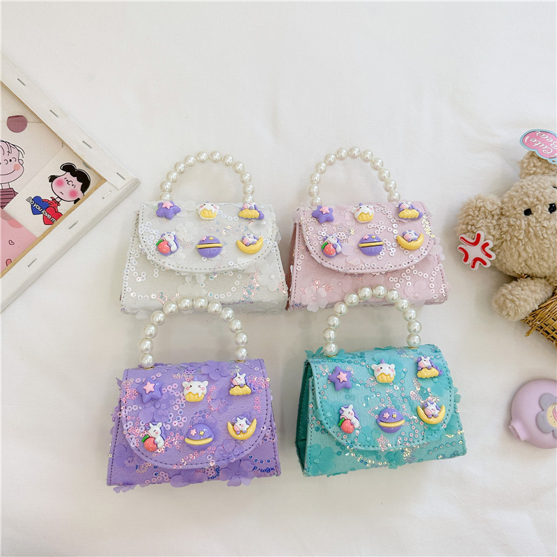 New cartoon princess children's bag, cute bow crossbody bag, fashionable little girl pearl hand shoulder bag details Picture