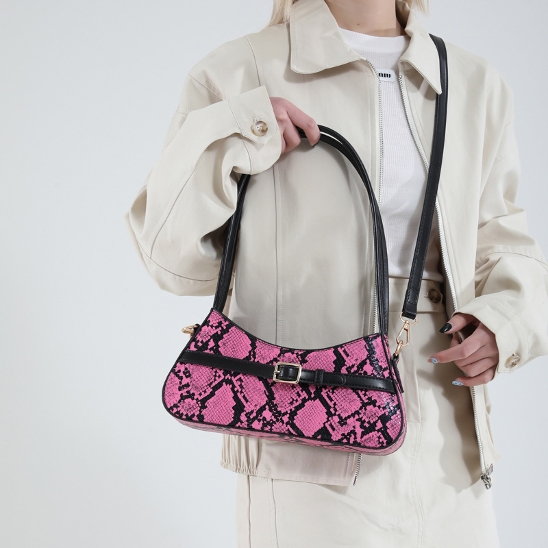 New cross-border personalized design snake skin bag 2025, trendy and fashionable underarm bag, large-capacity colorful single-shoulder bag for women Specification drawing