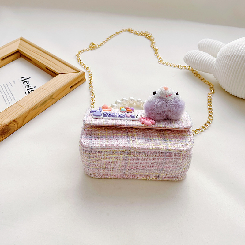 2023 New Princess Children's Bag, cute girl pearl handbag, Little rabbit decorated crossbody bag Application Scenario