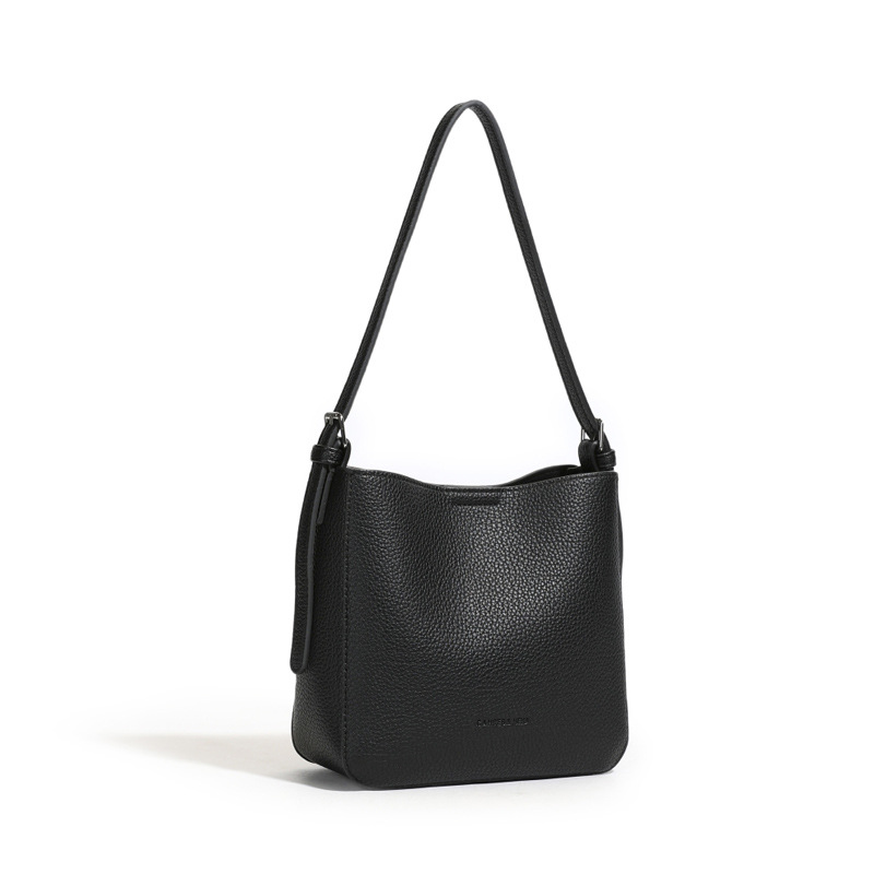 The 2025 new Korean-style simple bucket bag, a single-shoulder crossbody bag for commuting, a niche design, and a casual solid-color handbag Item Picture
