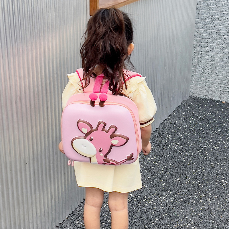 Super cute new children's eggshell backpack, fashionable cartoon deer shape kindergarten schoolbag, trendy accessories for boys and girls Application Scenario
