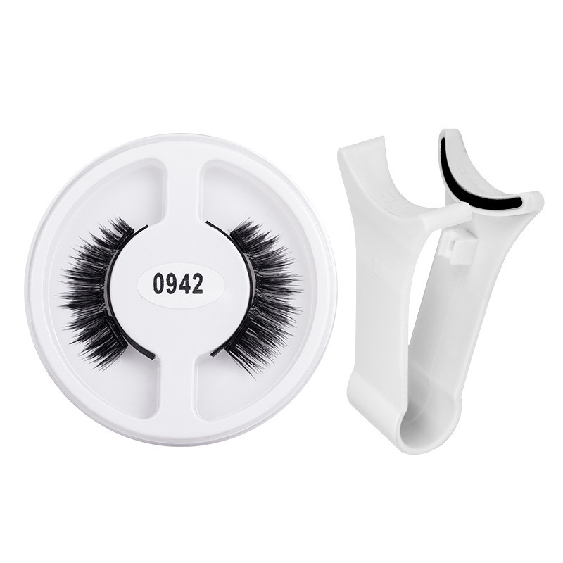 Factory wholesale portable magnetic false eyelashes, cross-border magnetic eyelashes from Europe and America, V-shaped clips, quantum eyelash sets Item Picture