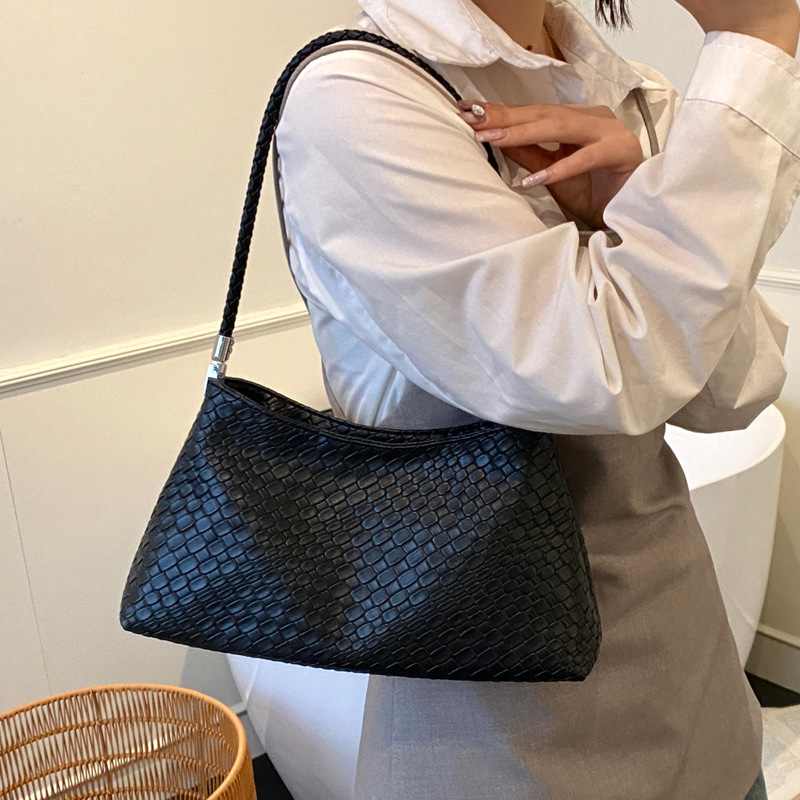 Solid color casual woven pattern large-capacity fashionable 2025 retro new style, elegant underarm bag, single-shoulder hand-carry ladies' bag details Picture