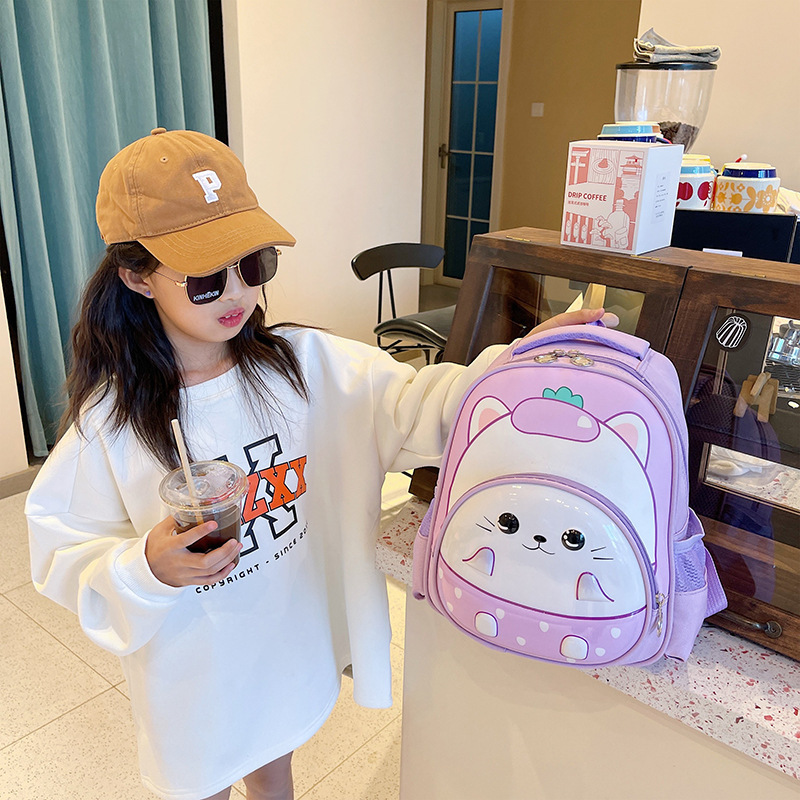 New children's bags for kindergartens, boys' and girls' backpacks, Korean cartoon and cute backpacks, children's bag manufacturers details Picture