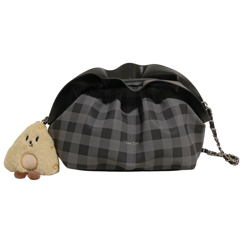 A niche pleated chain small women's 2025 summer new style super popular, fashionable and versatile single-shoulder crossbody cloud bag Item Picture