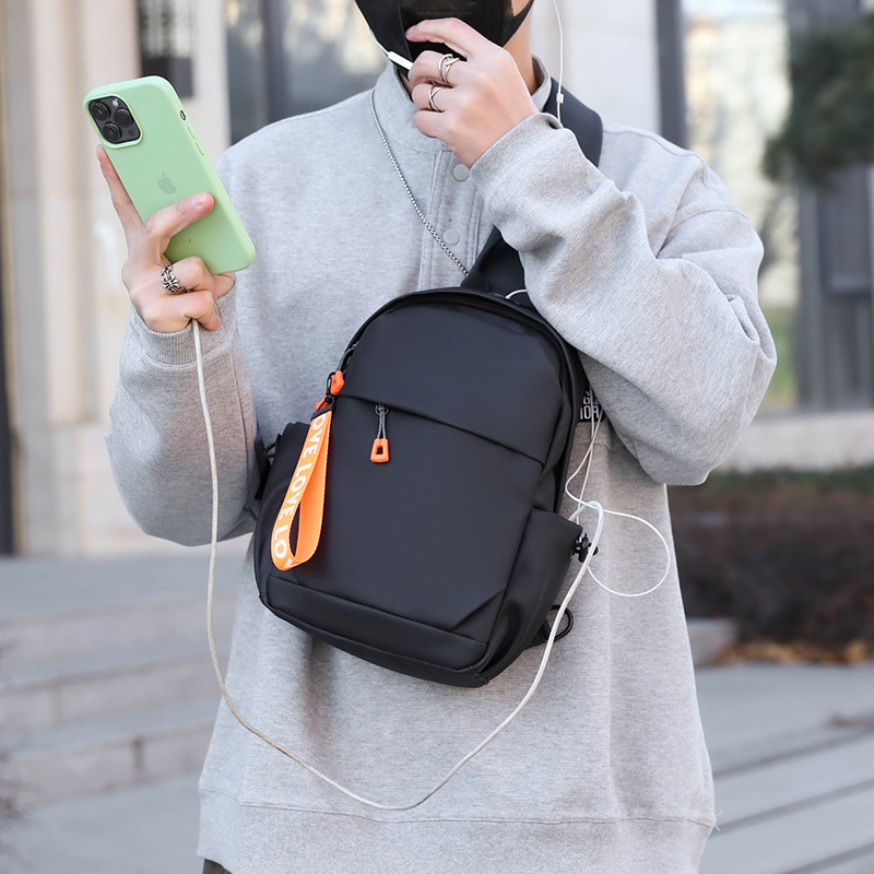 New men's chest bag, crossbody bag, fashionable small bag, cross-border multi-functional waist bag, water-resistant chest bag, outdoor sports full figure