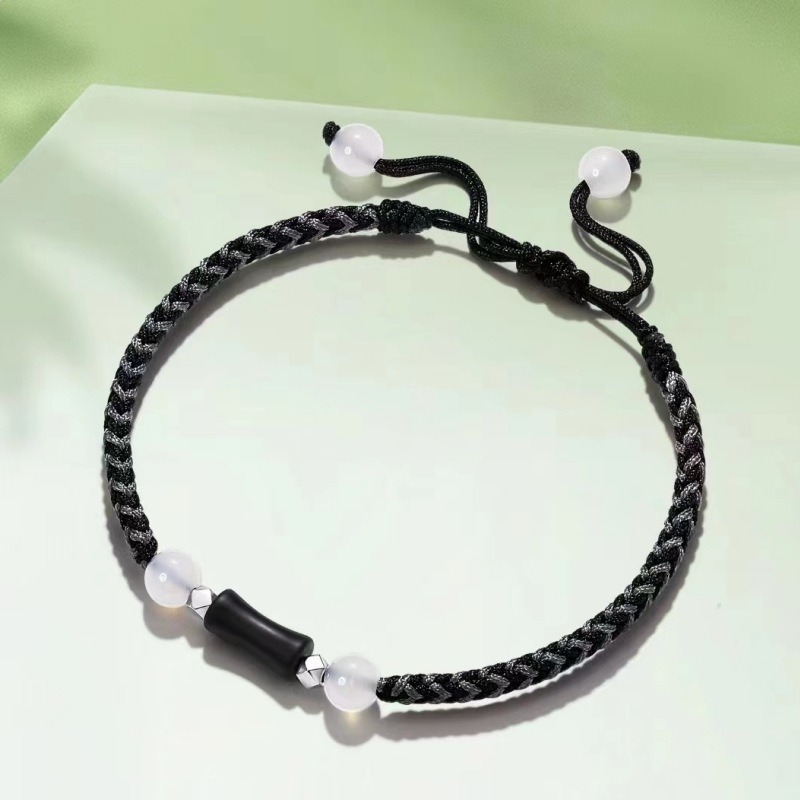 【 Continuous Progress 】 Natural black agate bamboo joint Pure hand-woven bracelet, Green Dongling Forest Style Girlfriend bracelet 218 Application Scenario