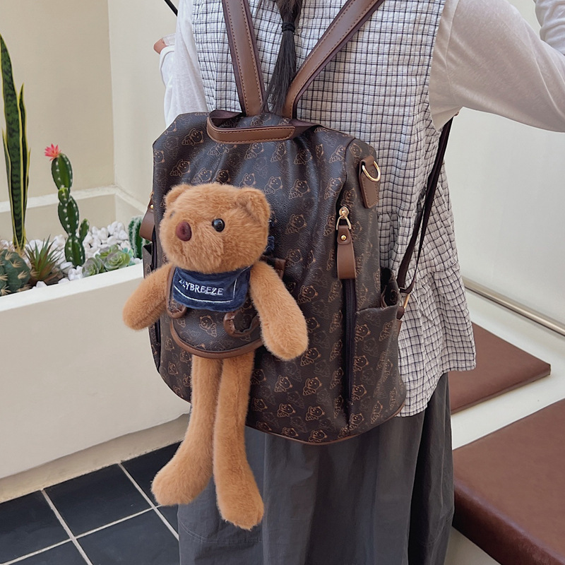 Cute little bear backpack for girls, 2025 new school-style schoolbag, large capacity, simple and lightweight, a backpack trend for outings details Picture
