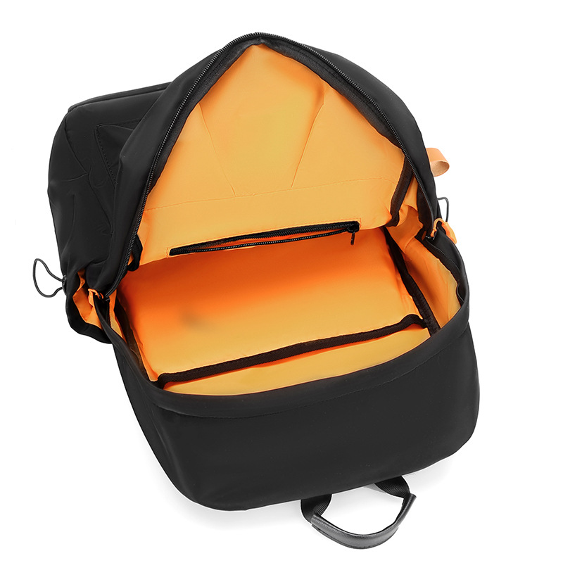 The new casual backpack for men is simple, fashionable, lightweight and waterproof. It is a daily travel backpack and a school bag for middle and high school students details Picture