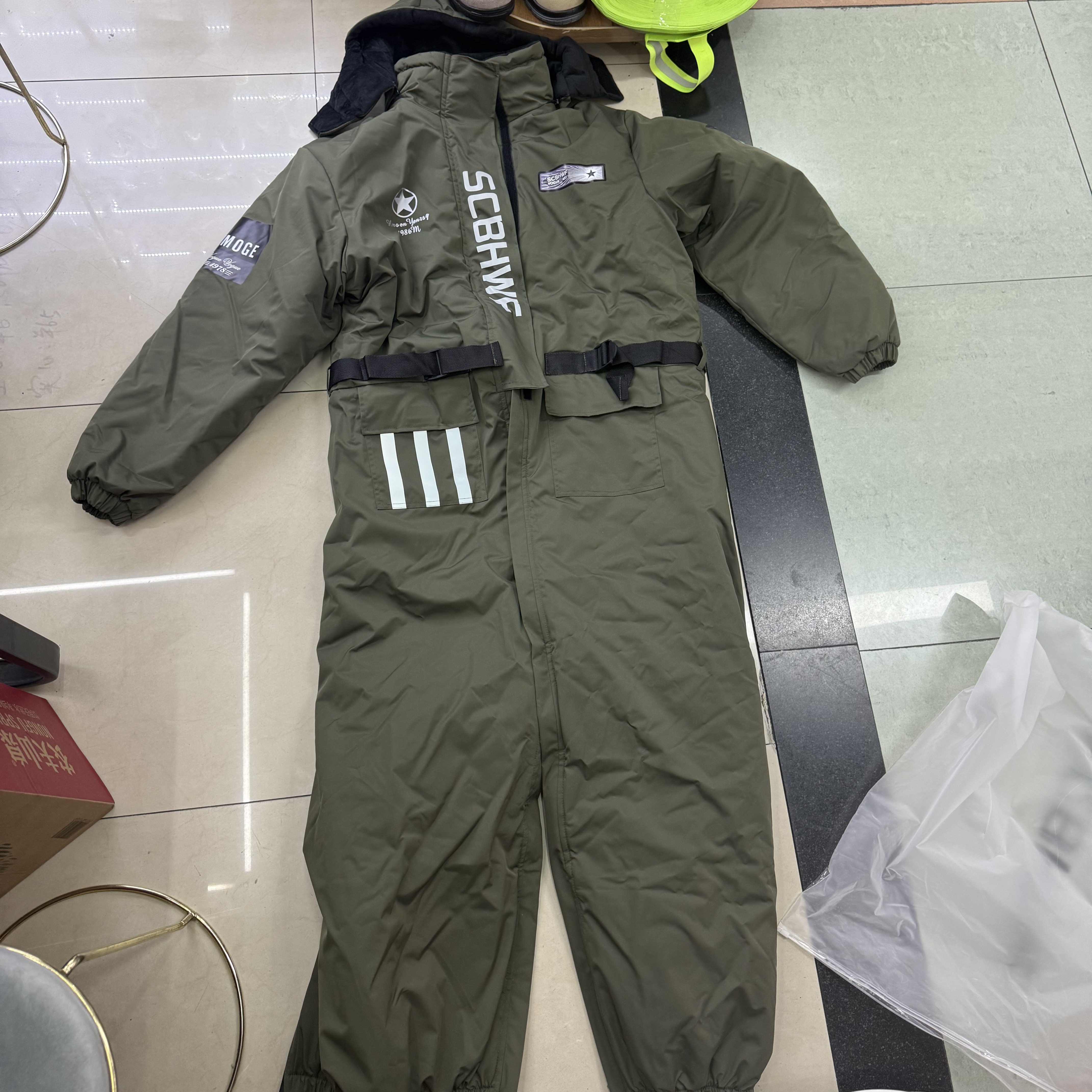 薄棉衣/尾货/军大衣产品图