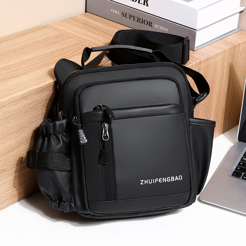 Business men's single-shoulder bag, simple and casual commuting bag, vertical multi-layer camera bag, fashionable and trendy crossbody handbag details Picture