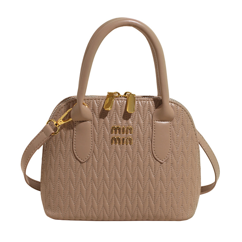 A niche design embossed bag for women, a new summer 2025 fashion and stylish shell bag, a Korean style trendy crossbody bag for women Item Picture