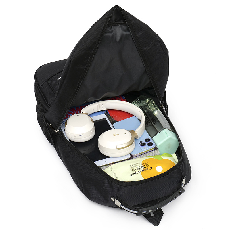 Cross-border backpack, large-capacity, simple and lightweight Oxford cloth student backpack, wear-resistant business laptop bag Application Scenario