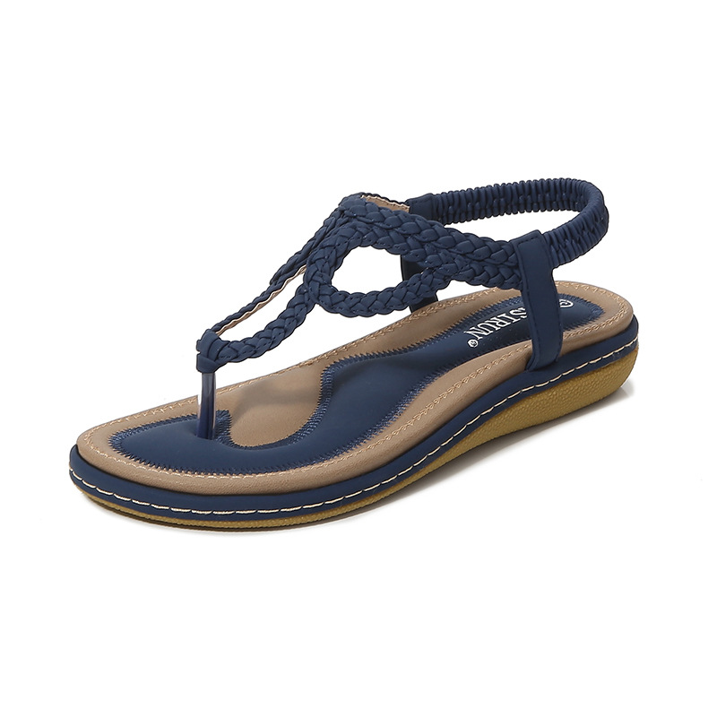 In 2025, Yirun's new summer collection of patchwork sandals for women features a simple, light and casual style with flat, large-sized flip-toe sandals full figure